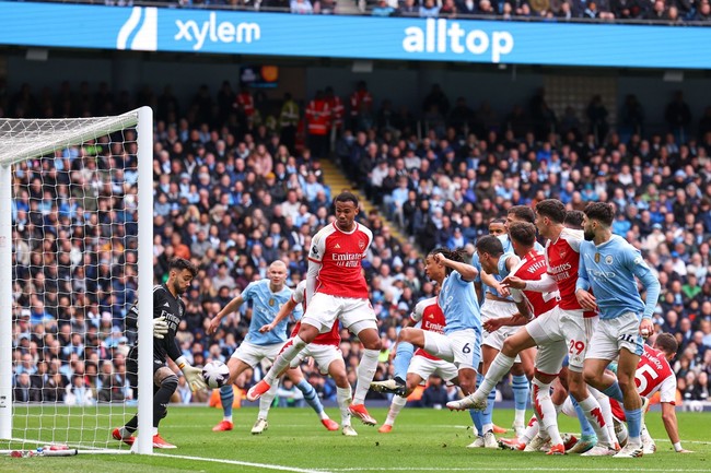 Dự đoán tỉ số Man City vs Arsenal: Chiến thắng tối thiểu cho chủ nhà - Ảnh 1.